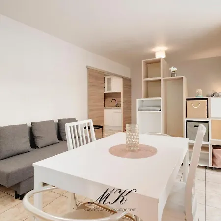 Le Charmille Balcon Face Aux Arbres Charlemagne Appartement *